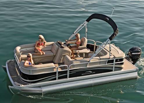 Bennington Pontoon Boat | Outdoor Cover Warehouse