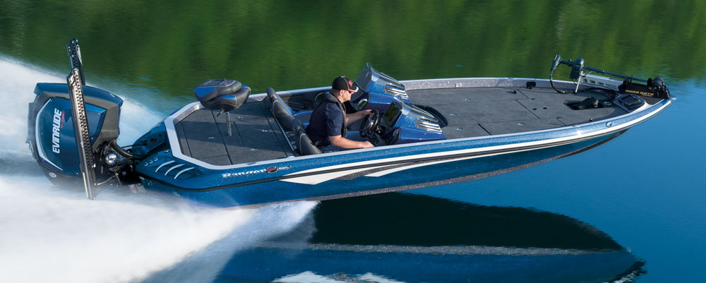 Eevelle Ranger Bass Boat with Transom Covers