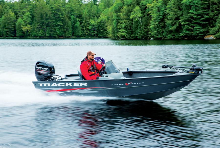 Tracker Fishing Boat with Side Console